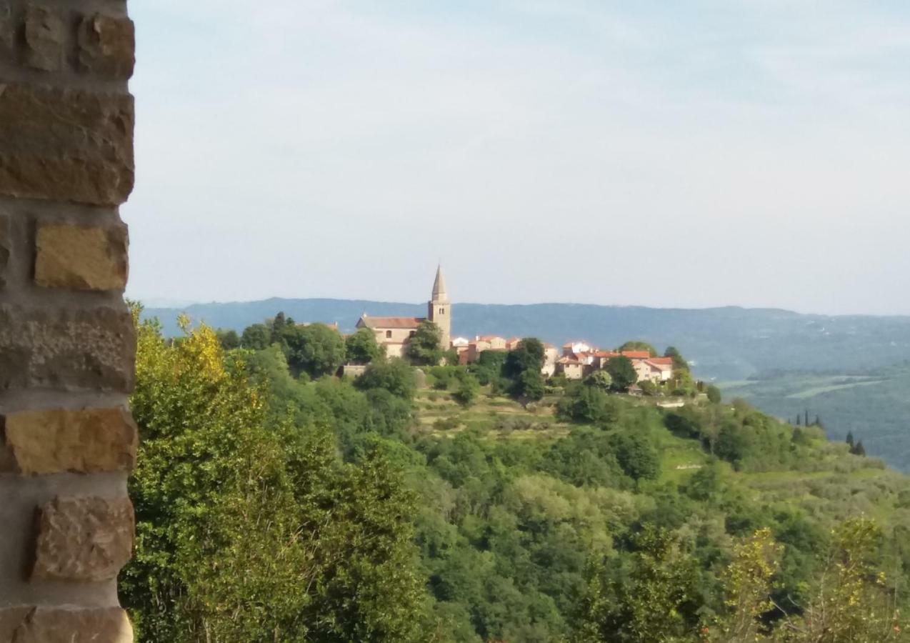 Apartmani Damiani Grožnjan Buitenkant foto